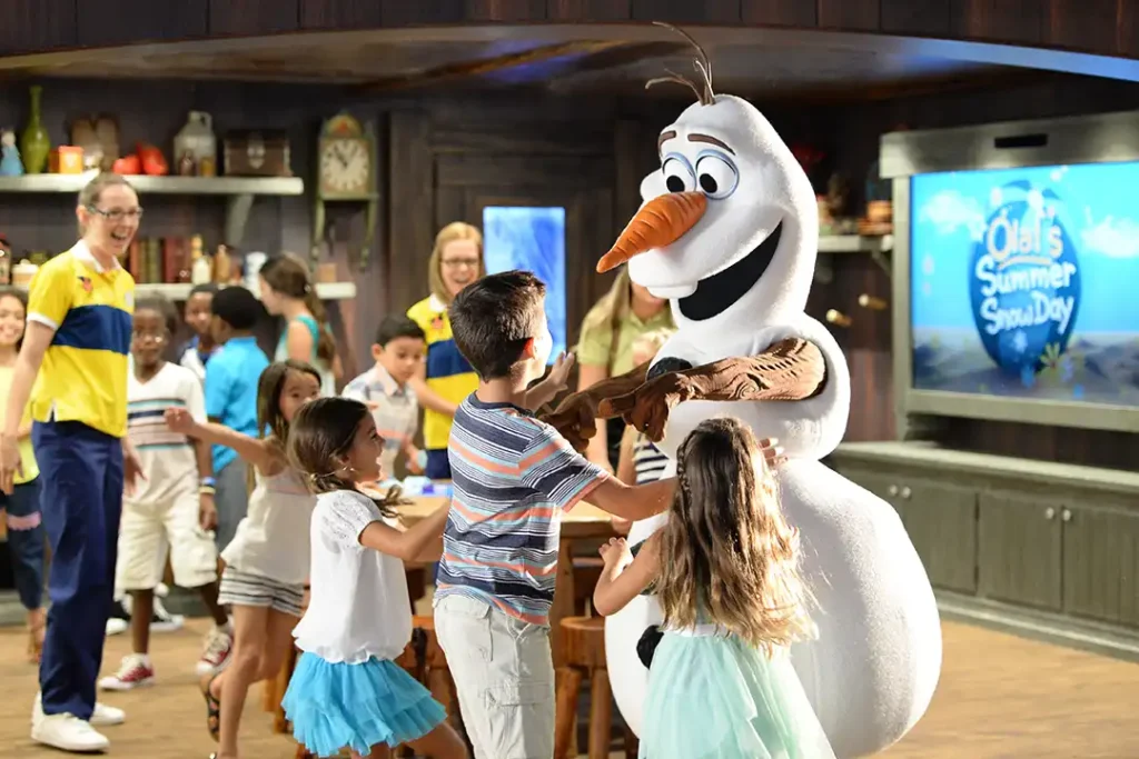 Character interactions aboard the Disney Wish