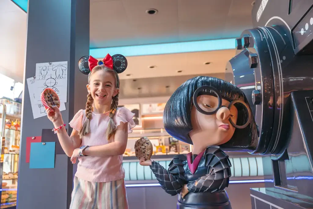 Child playing on Disney Destiny